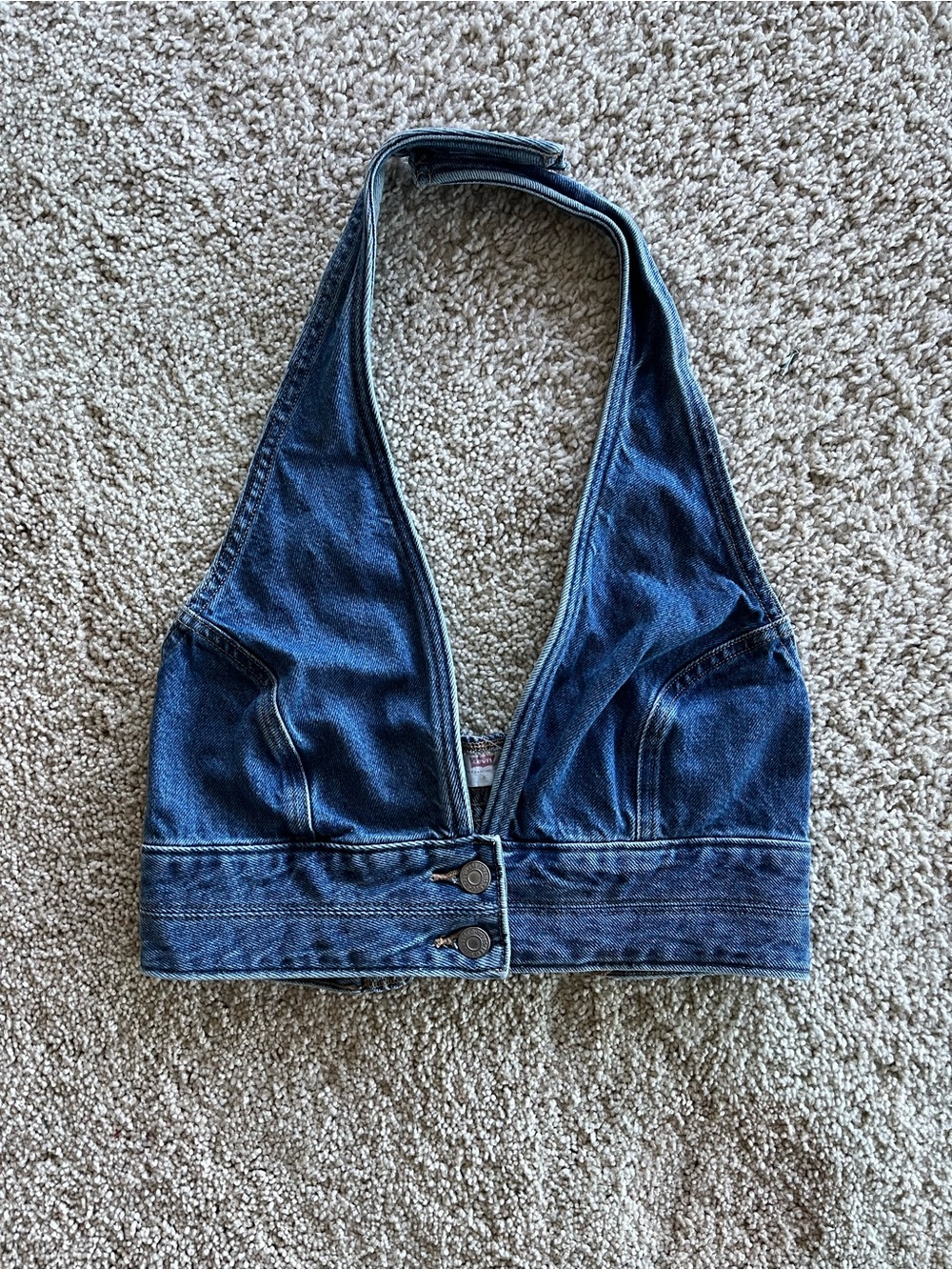 Levi’s Denim Halter Crop Top in Dark Blue